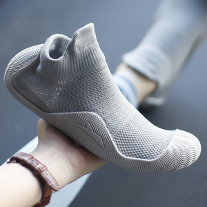 Zapatos descalzos para hombre y mujer, calcetines de suela fina, zapatillas para yoga, fitness, playa, conducción - Product Image 4