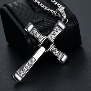 <span class=keywords><strong>Collana</strong></span> con Pendente a Croce Cristiana alla Moda per Uomo e Donna, Placcata Oro in Acciaio Inossidabile con Pietra CZ, Catena da <span class=keywords><strong>60</strong></span> <span class=keywords><strong>cm</strong></span> per Uso Quotidiano - Product Image 5