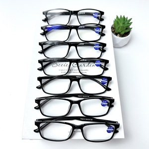 Lunettes de <span class=keywords><strong>lecture</strong></span> unisexes XPZ minimalistes noires en TR90 à monture intégrale, flexibles, résistantes aux chutes, avec verres HD clairs et plaquettes de nez confortables <span class=keywords><strong>pour</strong></span> seniors - Product Image 3