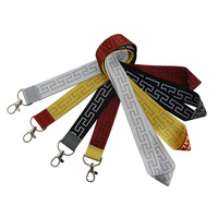 Porte-badge rétractable brodé imprimé coloré et résistant, avec cordon de cou pour carte d'identité, lanières de sublimation personnalisables avec logo
