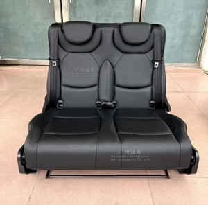 Siège-lit pliable en cuir Nappa de luxe pour camping-car, caravane, autocar et véhicule de loisirs - Product Image 2