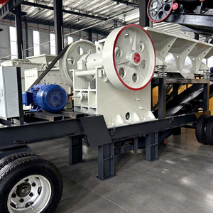 Trituradora de Mandíbulas Portátil con Criba, Capacidad Máxima de 60 t/h, Uso en Minería y Canteras, Fácil Operación, Larga Vida Útil - Product Image 2