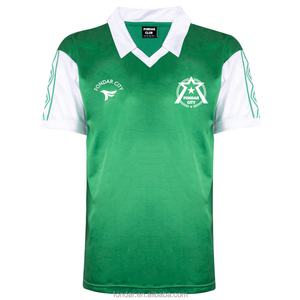 เสื้อฟุตบอลสโมสรไฮเบอร์นีอัน ปี <span class=keywords><strong>1980</strong></span> สไตล์ Umbro แบบสั่งทำจากโรงงาน เสื้อฟุตบอลย้อนยุค ซับเหงื่อได้ดี - Product Image 1