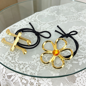 Accessoire de cheveux rond pour femme, style Anime Girl, plaqué or, avec fleur métallique de luxe et motifs géométriques, chouchou élastique pour femmes - Product Image 5