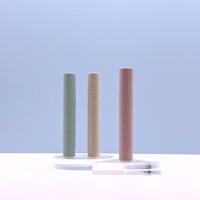 Tube d'huile à lèvres rond personnalisé, tube vide en plastique pour gloss à lèvres, emballage d'échantillon de 1,5 ml