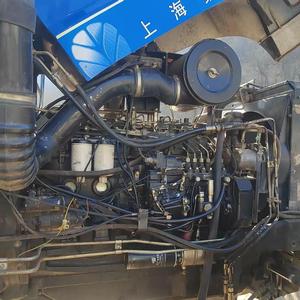 Tracteur agricole New Holland 1354 4x4 d'occasion, tracteur de jardin multifonctionnel, moteur <span class=keywords><strong>4</strong></span> cylindres, boîte de vitesses de tracteur à roues - Product Image 4