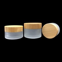Großhandel Mattglas Kosmetikdosen mit Bambusdeckel – Leere Aufbewahrungsbehälter für Naturkosmetik, Körperpeeling und Saloncremes