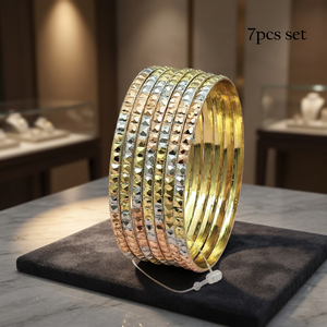 Venta al por mayor de brazaletes chapados en oro de 3 tonos, brazaletes multicolores, brazaletes de moda, brazaletes tricolores de latón. - Product Image 3
