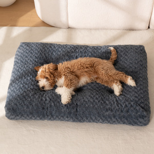 Tapis pour animaux de compagnie en peluche, rectangle, doux, chaud, respirant, lit pour chien, utilisation en hiver, printemps, automne - Product Image 2