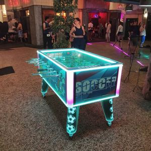 Mesa de Futbolín Estándar Barata para 2 Jugadores, Operada con Monedas, Ideal para Fiestas o Interacciones, en Venta - Product Image 6