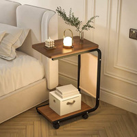Table basse de luxe mobile avec meuble de rangement latéral en métal et table d'angle à double niveau pour salon avec roulettes, idéale pour le café