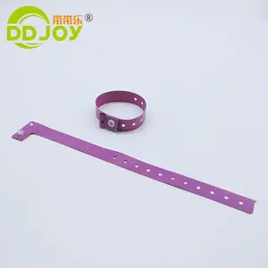 Factory Wholesale L-Shape Adult Vinyl Wristband Armband 10mm Gold PVC Events Festivals Sports Fashion Charm Admission Tickets