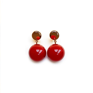 Boucles d'oreilles pendantes tendance en acier inoxydable 316L plaqué or PVD, design boule rouge durable et résistant - Product Image 2