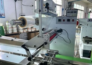 <span class=keywords><strong>Machine</strong></span> d'emballage pour gâteaux compacts, gaufrettes, bâtonnets, <span class=keywords><strong>pain</strong></span> de dattes, pains, aliments, viande, poulet, et sachets coussin - Product Image 5