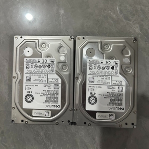 HUS726 Seri HUS726T4TALS200 0B36053 0NT1X2 G14 HDD 4TB 7.2K SAS 12Gb/s 3.5" LFF Hard Drive Enterprise untuk Penggunaan Server/Penyimpanan - Product Image 1