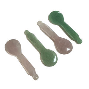 Cucchiaio per scolpire avventurina al quarzo rosa di giada di cristallo, penna per digitopressione Gua Sha Face Massager - Product Image 1
