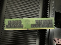 Carte mémoire M393A4K40DB3-CWEBY 32 Go 2Rx4 PC4-3200AA DDR4 ECC RDIMM pour station de travail ThinkStation P620 / serveur IT H200 NVL PCIe