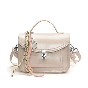 2025 nouveau sac à main de créateur de luxe pour femmes rétro fermeture éclair dames sac à bandoulière en cuir PU chaînes avec pendentif Sac - Product Image 6