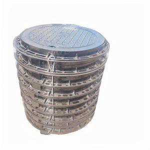 Sertifikasi BSI besi cor penutup lubang Manhole drainase akses Kitemark EN124 untuk jalan selokan Stormwater-layanan pengecoran BSI bersertifikat - Product Image 1
