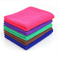 Serviette de lavage de voiture en microfibre serviette de séchage de voiture Logo personnalisé sac en microfibre personnalisé Gsm techniques temps d'emballage Protection jours de couleur