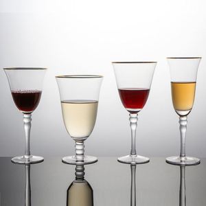 Flûtes à champagne en cristal de luxe, blanches avec bordure dorée, pour vin rouge et eau - Product Image 1