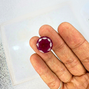 Pierre précieuse naturelle de rubis africain de 5,77 carats, taille ronde, rouge vif, pour la fabrication de bijoux de luxe, bagues, pendentifs, colliers - Product Image 1