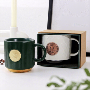 Modern <b>Simple</b> Engraved Pattern Vertical Stripe Custom Large Capacity High Temperature Resistant <b>Microwave</b> Safe Porcelain Handle - Product Image 3