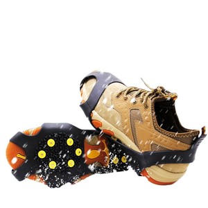 Crampons antidérapants à 10 dents jaunes, couvre-chaussures en caoutchouc TPE épaissi résistant à l'usure pour la randonnée en neige et l'alpinisme en extérieur - Product Image 3