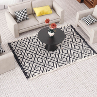 Tapis miniature pour maison de poupée à l'échelle 1/12, tapis en tissu tissé pour la décoration de scène de diorama