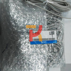 Interrupteur automatique à contacteurs à lames D-M9BL DM9BL 2 fils PLC - Product Image 1