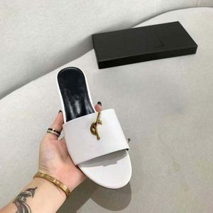 2026 Summer New Designer Y Flat <b>Sandals</b> with Black Letters and Metal Buttons, Round Jelly Upper, with Closure and Rubber Insole - Product Image 4