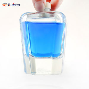 Bouteille en verre d'emballage <span class=keywords><strong>haut</strong></span> <span class=keywords><strong>de</strong></span> <span class=keywords><strong>gamme</strong></span> 250 ml 375 ml 450 ml Petite capacité Bouteille en verre à fond épais unique pour vin whisky brandy <span class=keywords><strong>vodka</strong></span> - Product Image 2