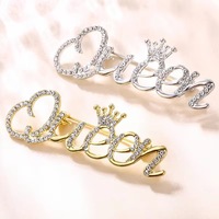 Broches personnalisées en gros avec lettres de l'alphabet, broches décorées de strass en forme de couronne, bijoux de mode exquis pour femmes