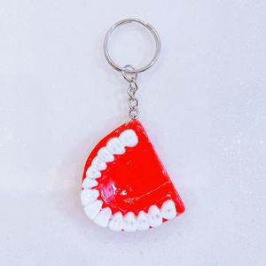 Fabbrica a buon mercato creativo di simulazione dentiera portachiavi portachiavi in resina dentiera portachiavi con accessori appesi - Product Image 5