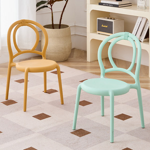 Huyo Round-Back <b>Plastic</b> <b>Chair</b> Stackable Minimalist Dopamine-Inspired Home Use Living Room Seat for Children - Product Image 3