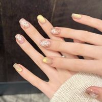 Kuku Palsu TSZS Grosir Buatan Tangan Motif Es Aurora dengan Glitter, Lukisan Tangan Bunga Putih, Bentuk Pendek Persegi untuk Wanita Elegan