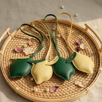 Breloques créatives pour sacs en forme de citron, porte-clés mousqueton en cuir PU, pendentif mignon pour sac, accessoires de décoration en forme de citron
