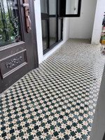 Mosaïques en pierre de marbre vert et de marbre beige de forme diamant et carrée avec stocks disponibles