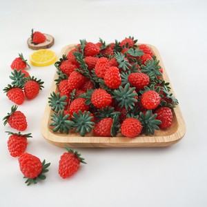 Accesorios de Decoración de Espuma Artificial con Forma de Fresa y Frambuesa para Halloween, Navidad y Acción de Gracias - Product Image 6
