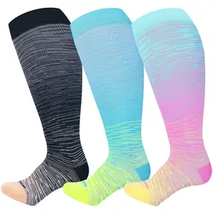 Plus Size Compression Socks For Women Wide Calf Extra Large 15-20 MmHg Knee High Sock For Nurses Pregnant Travel