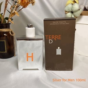 <span class=keywords><strong>Parfum</strong></span> de Luxe pour <span class=keywords><strong>Homme</strong></span> Earth Silver Tone 100ml, Senteur Boisée Naturelle, Usage Quotidien, <span class=keywords><strong>Code</strong></span> 406890, Coffret Cadeau 100ml - Product Image 1