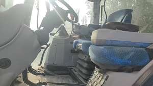 Comprar tractores agrícolas usados New-Holland T1404B 140HP a buen precio - Product Image 6