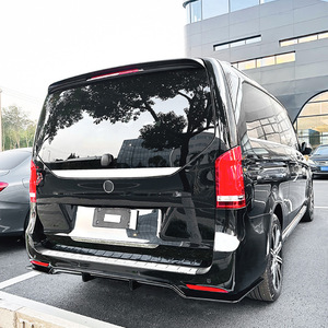 สปอยเลอร์หลังคาร์บอนไฟเบอร์ลายขัดเงาสำหรับรถยนต์ Mercedes-Benz V-Class V260 W447 AMG Line ปี 2018-23 รุ่น Amp-Z - Product Image 1