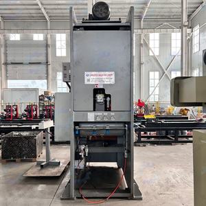 Machine de formage à froid pour barrières de sécurité routière à deux ondes de taille standard, pour autoroutes et express, très demandée - Product Image 2