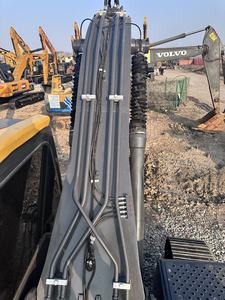 รถขุดตีนตะขาบ Volvo EC240 มือสองคุณภาพสูง ขนาด 24 ตัน ระบบไฮดรอลิก พร้อมเครื่องยนต์ เกียร์ และปั๊มเดิมๆ ได้รับการรับรองมาตรฐาน CE - Product Image 6