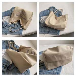 Sac fourre-tout en toile de coton imprimé sur mesure, avec longues poignées, design tendance, grande taille (>50 cm), couleurs personnalisées, impression de logo - Product Image 6