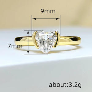 Anello con Diamante Taglio Cuore Q942 in Oro Giallo Naturale, Anello di Fidanzamento Romantico per Donne - Product Image 4