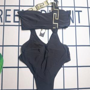 Maillot de bain bikini 2 pièces pour femme avec logo 3D personnalisé, échantillon gratuit, haut à col rond, tenue de plage - Product Image 2