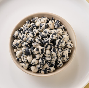 Angelica Astragalus, Snack Superalimentaire Oriental aux Herbes, Haricots Noirs Grésillés et Enrobés, Naturel, Riche en Protéines, Riche en Fibres, Végétalien, Céto - Product Image 1