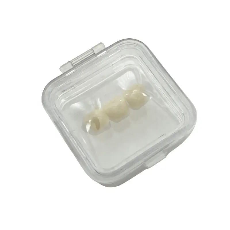 Зубная коробка с прозрачной пластиковой мембраной для хранения зубных протезов